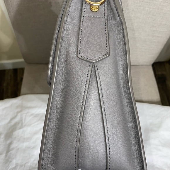 Pre loved grey leather Furla handbag - Picture 7 of 16